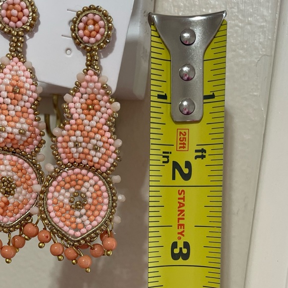 🎉❤️ Helena Peach Gold Beaded Earrings - Picture 3 of 3